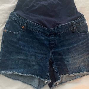Gap Maternity Full Panel Denim Shorts Size 4